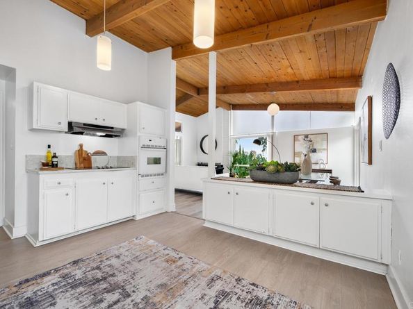 3176 Bremerton Place, La Jolla CA 92037