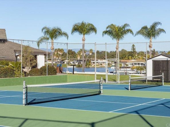 1515 San Pablo Dr, San Marcos CA 92078