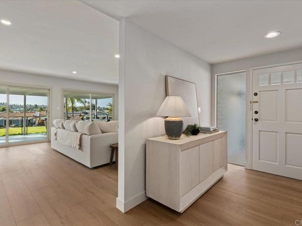 1515 San Pablo Dr, San Marcos CA 92078