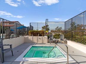 2508 Navarra Drive 424, Carlsbad CA 92009