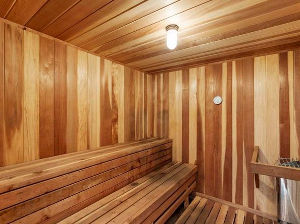 2508 Navarra Drive 424, Carlsbad CA 92009