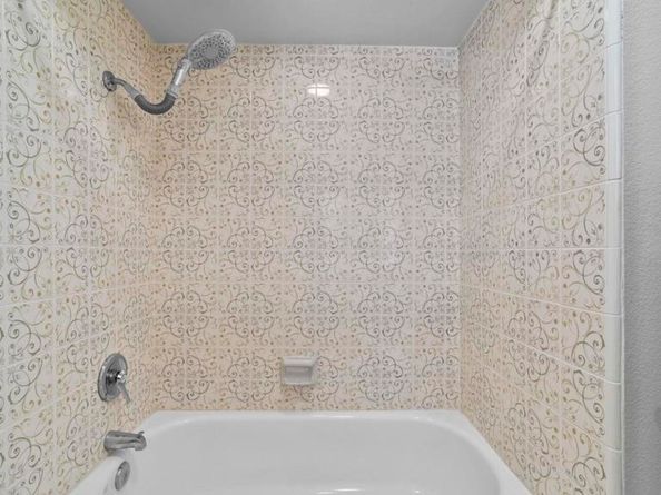 2508 Navarra Drive 424, Carlsbad CA 92009