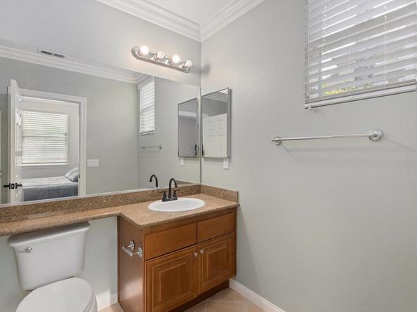 1156 Via Vera Cruz, San Marcos CA 92078