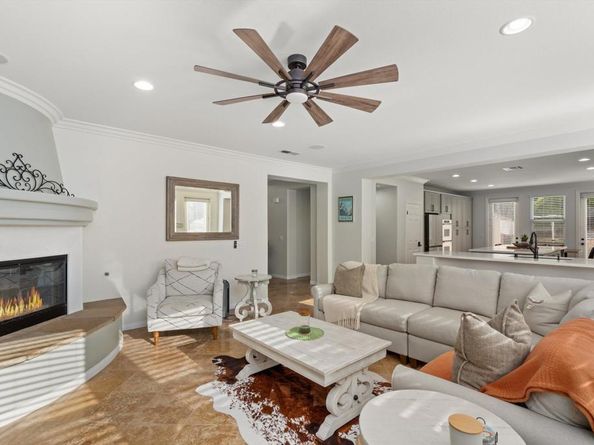 1156 Via Vera Cruz, San Marcos CA 92078