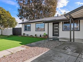 4801 Siesta Place, Oceanside CA 92057