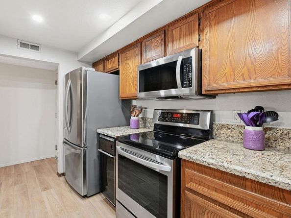 1040 E Washington Avenue 37, Escondido CA 92025