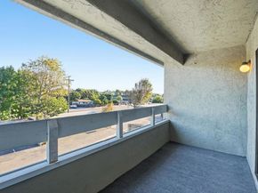 1040 E Washington Avenue 37, Escondido CA 92025