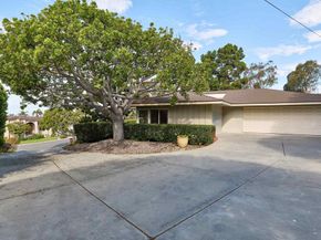 3190 Falcon Drive, Carlsbad CA 92008