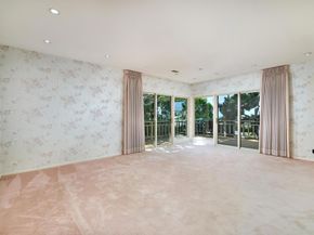 3190 Falcon Drive, Carlsbad CA 92008