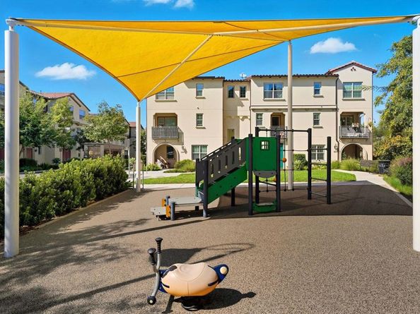 122 Diamante Road, San Marcos CA 92078