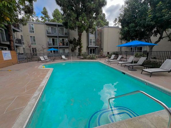 4860 Rolando Court 25, San Diego CA 92115