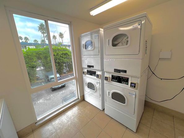 4860 Rolando Court 25, San Diego CA 92115