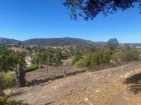 1320 Richland Rd, San Marcos CA 92069