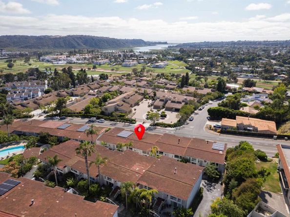 2319 Caringa Way 58, Carlsbad CA 92009