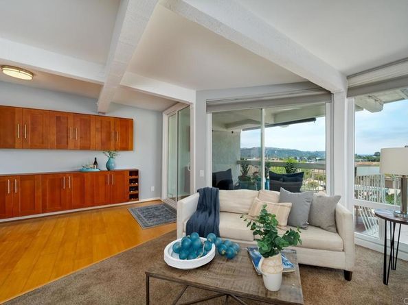 2319 Caringa Way 58, Carlsbad CA 92009