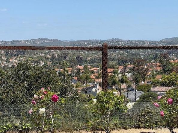 1633 Willowspring Dr. N., Encinitas CA 92024