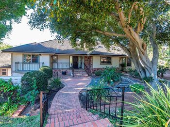 2730 Mountain View Drive