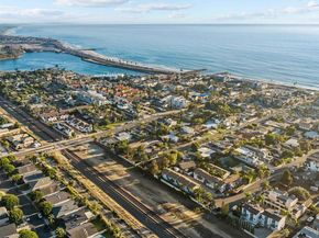 368 Hemlock Ave, Carlsbad CA 92008