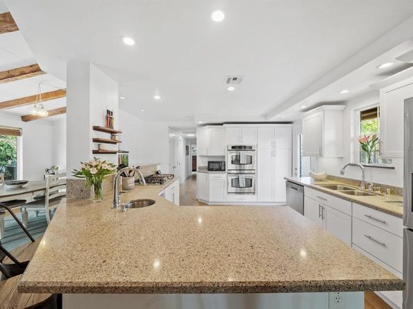 1804 Colonial Avenue, San Diego CA 92105