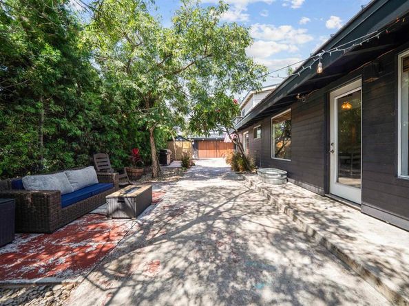 1804 Colonial Avenue, San Diego CA 92105