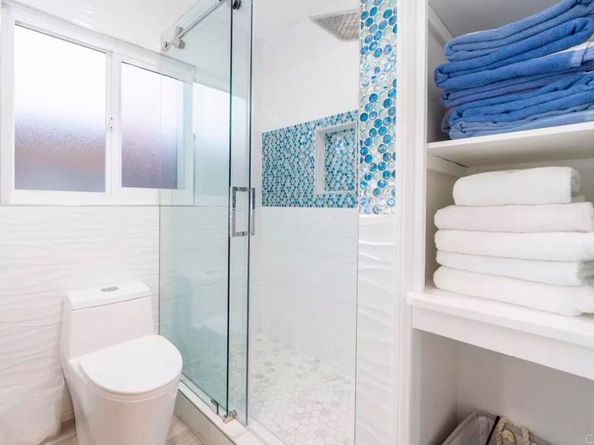 498 Neptune, Encinitas CA 92024