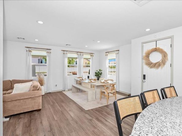 4158 Mission Tree Way, Oceanside CA 92057