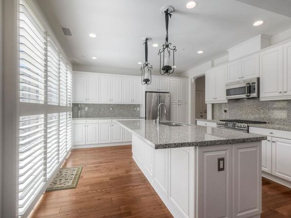4302 Pacifica  Way 2, Oceanside CA 92056