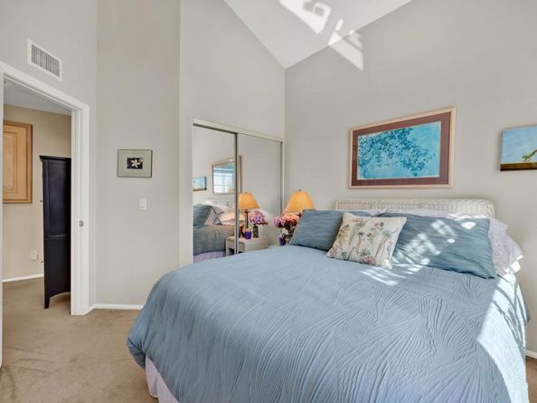5071 Nighthawk Way, Oceanside CA 92056