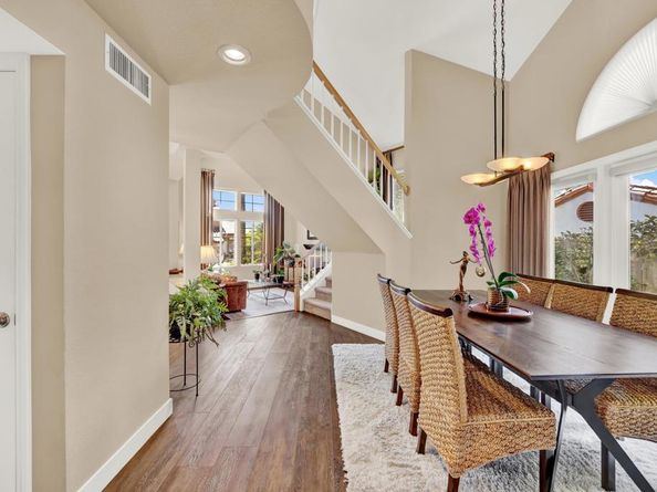 5071 Nighthawk Way, Oceanside CA 92056
