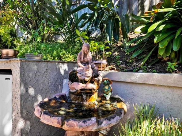 5071 Nighthawk Way, Oceanside CA 92056