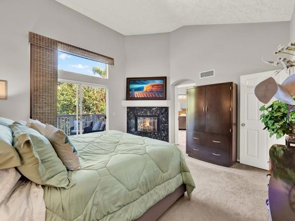 5071 Nighthawk Way, Oceanside CA 92056