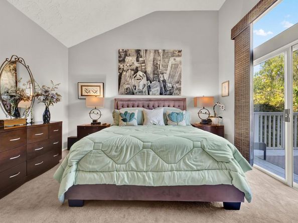 5071 Nighthawk Way, Oceanside CA 92056