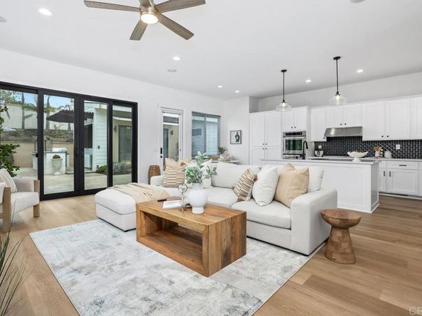 1738 Oriole Ct, Carlsbad CA 92011