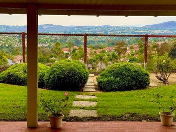 1633 Willowspring Drive North