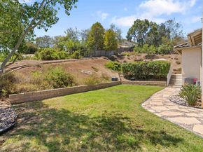 1957 Cresthaven Drive, Vista CA 92084