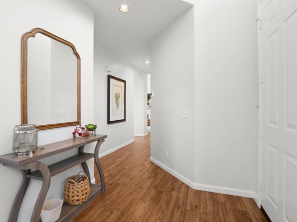 1957 Cresthaven Drive, Vista CA 92084
