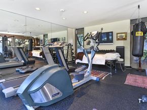 567 Gage Lane, San Diego CA 92106