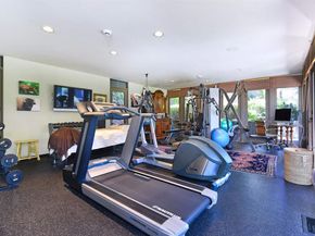 567 Gage Lane, San Diego CA 92106