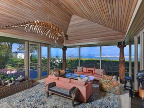 567 Gage Lane, San Diego CA 92106