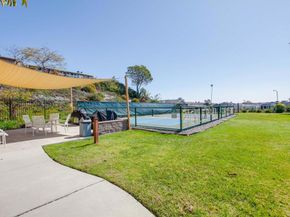 3755 N Vista Campana 30, Oceanside CA 92057