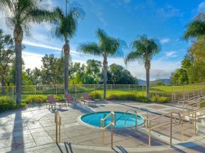 2183 Crest View Glen N, Escondido CA 92026