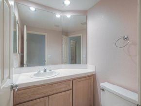 2183 Crest View Glen N, Escondido CA 92026