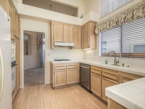 2183 Crest View Glen N, Escondido CA 92026