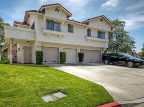 3045 Corte Trabuco, Carlsbad CA 92009