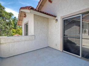 3045 Corte Trabuco, Carlsbad CA 92009