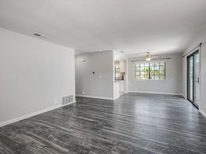 3045 Corte Trabuco, Carlsbad CA 92009