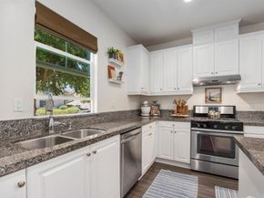 2734 Overlook Point Drive, Escondido CA 92029
