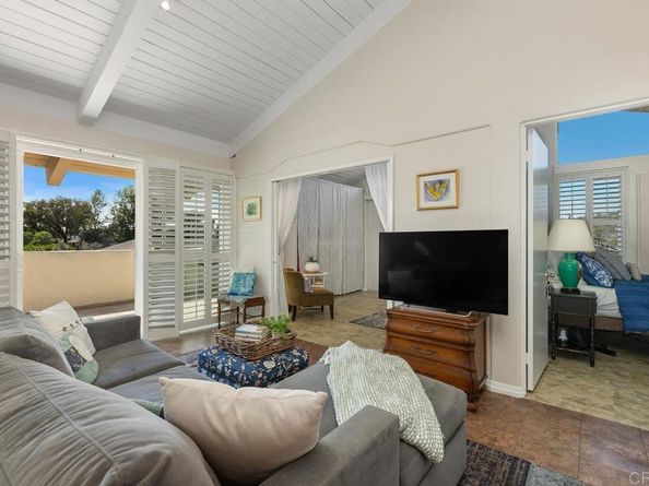 7512 Viejo Castilla Way 22, Carlsbad CA 92009