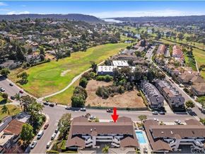 7512 Viejo Castilla Way 22, Carlsbad CA 92009