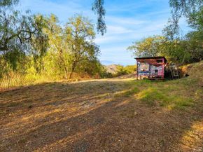 2870 N Twin Oaks Valley Road, San Marcos CA 92069